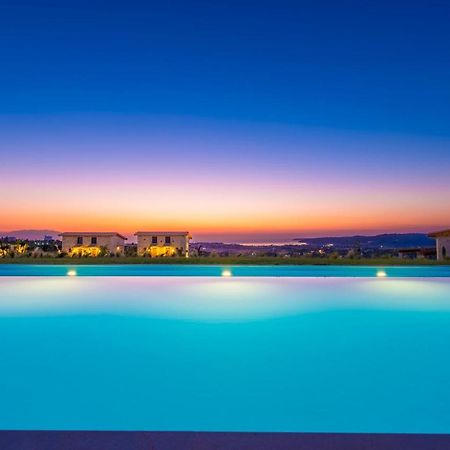 Mint Retreat Suites (Adults Only) Kalandra 외부 사진