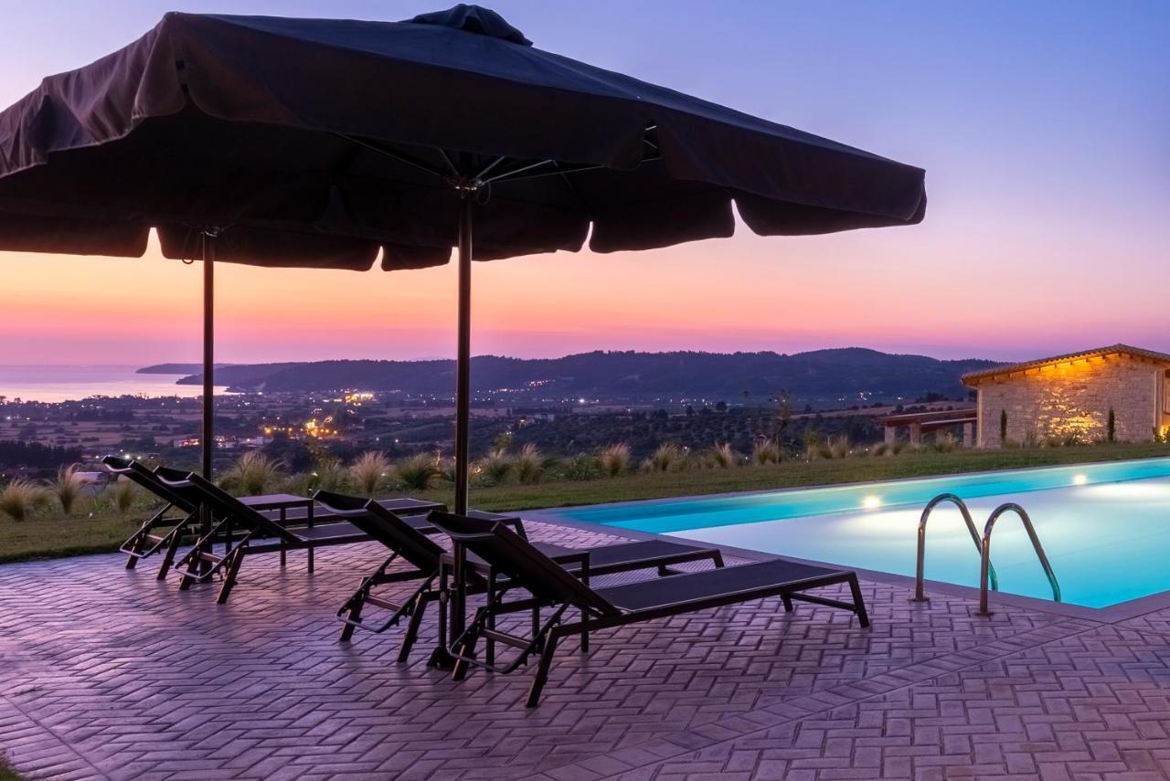 Mint Retreat Suites (Adults Only) Kalandra 외부 사진