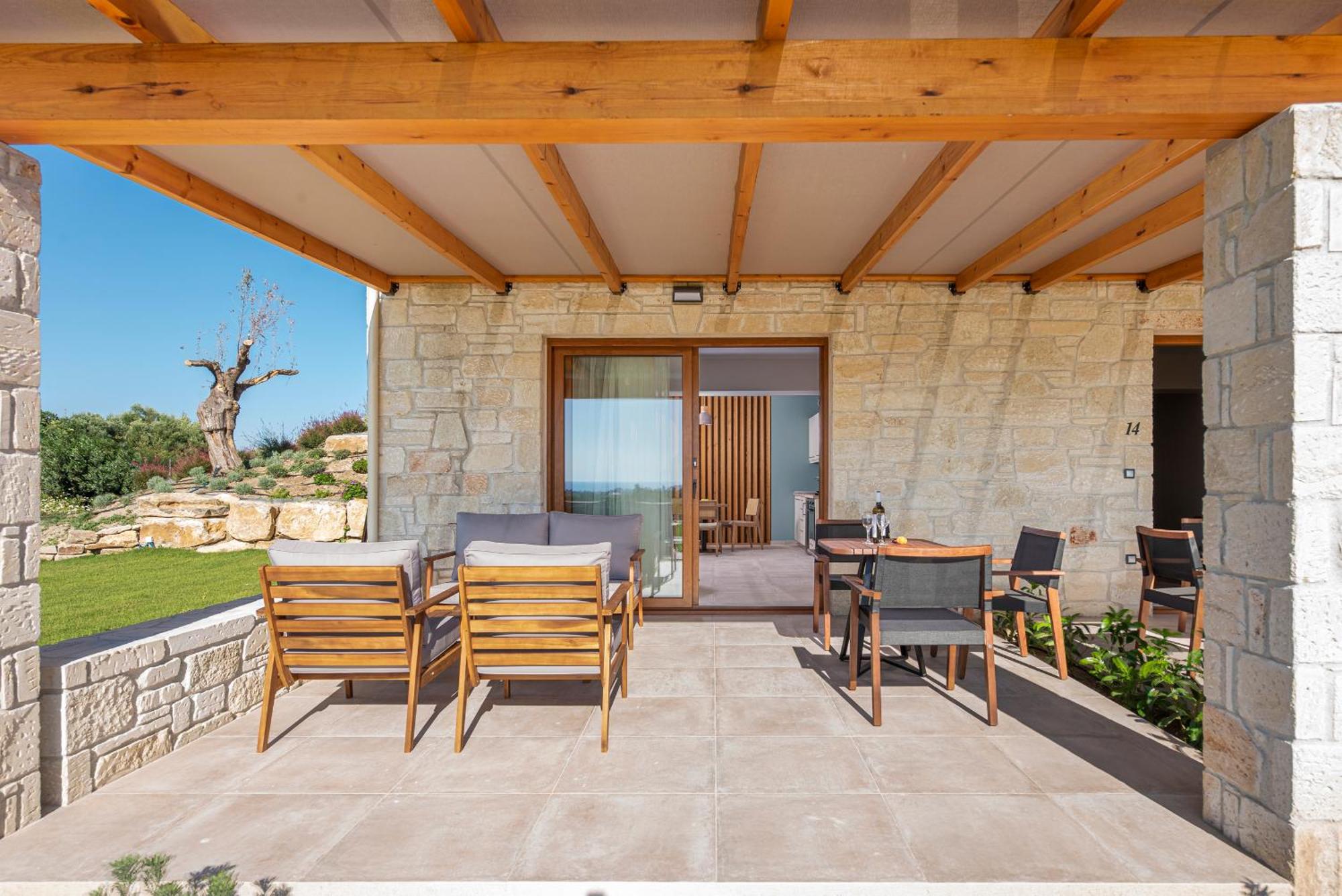 Mint Retreat Suites (Adults Only) Kalandra 객실 사진