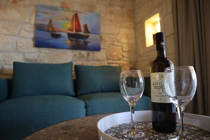 Mint Retreat Suites (Adults Only) Kalandra 외부 사진